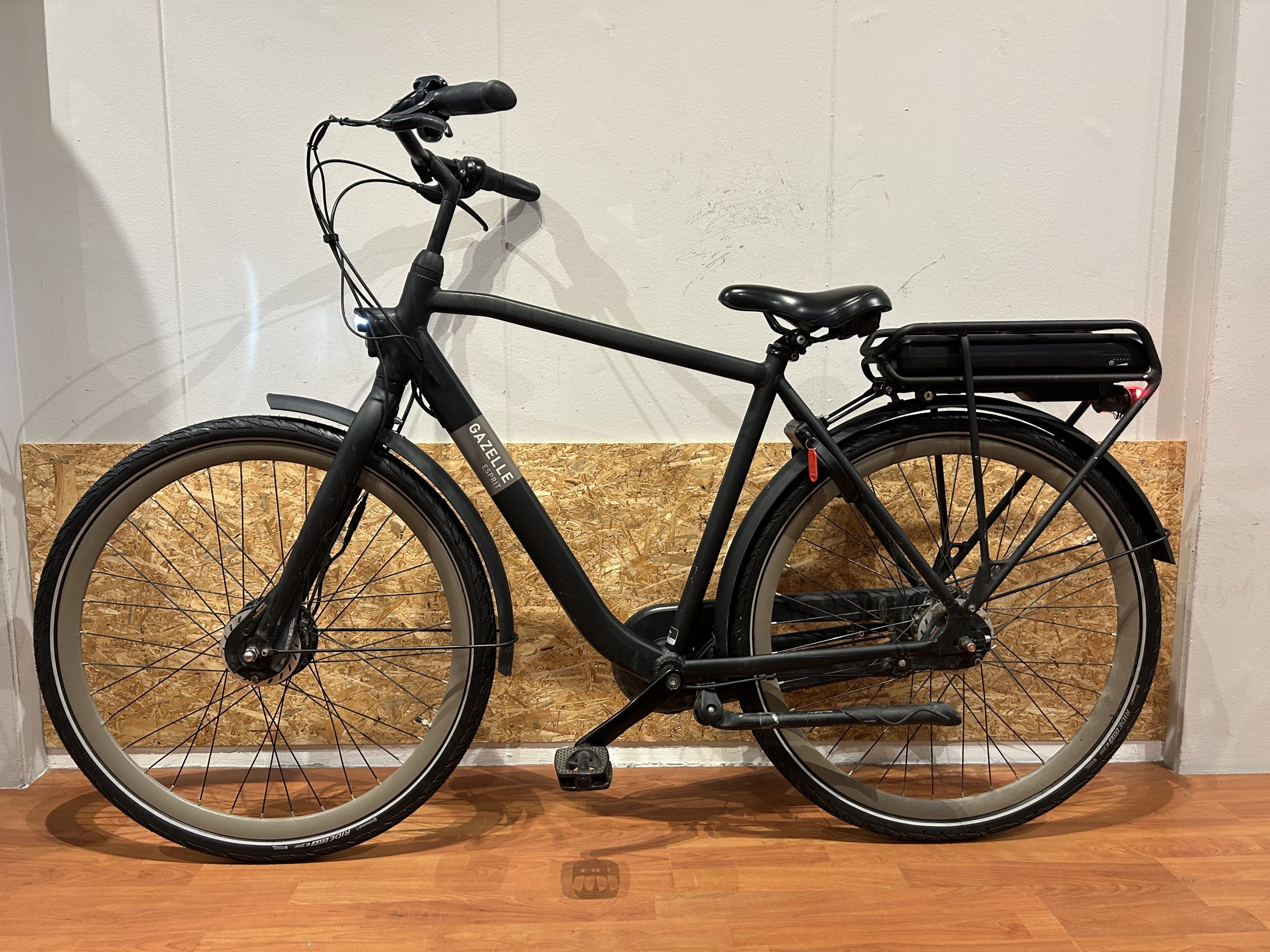 90: Gazelle Esprit