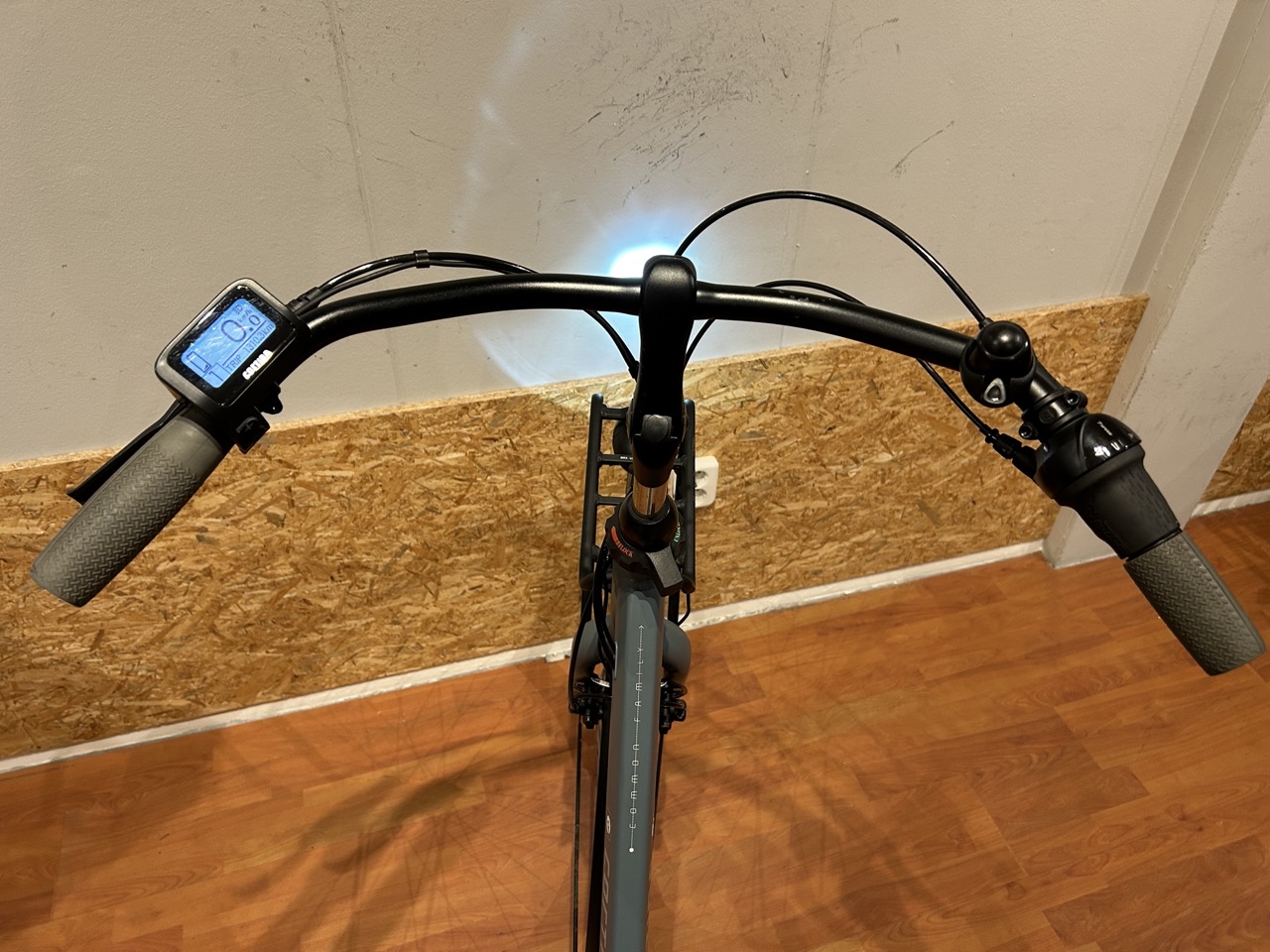 93: Cortina E-Common