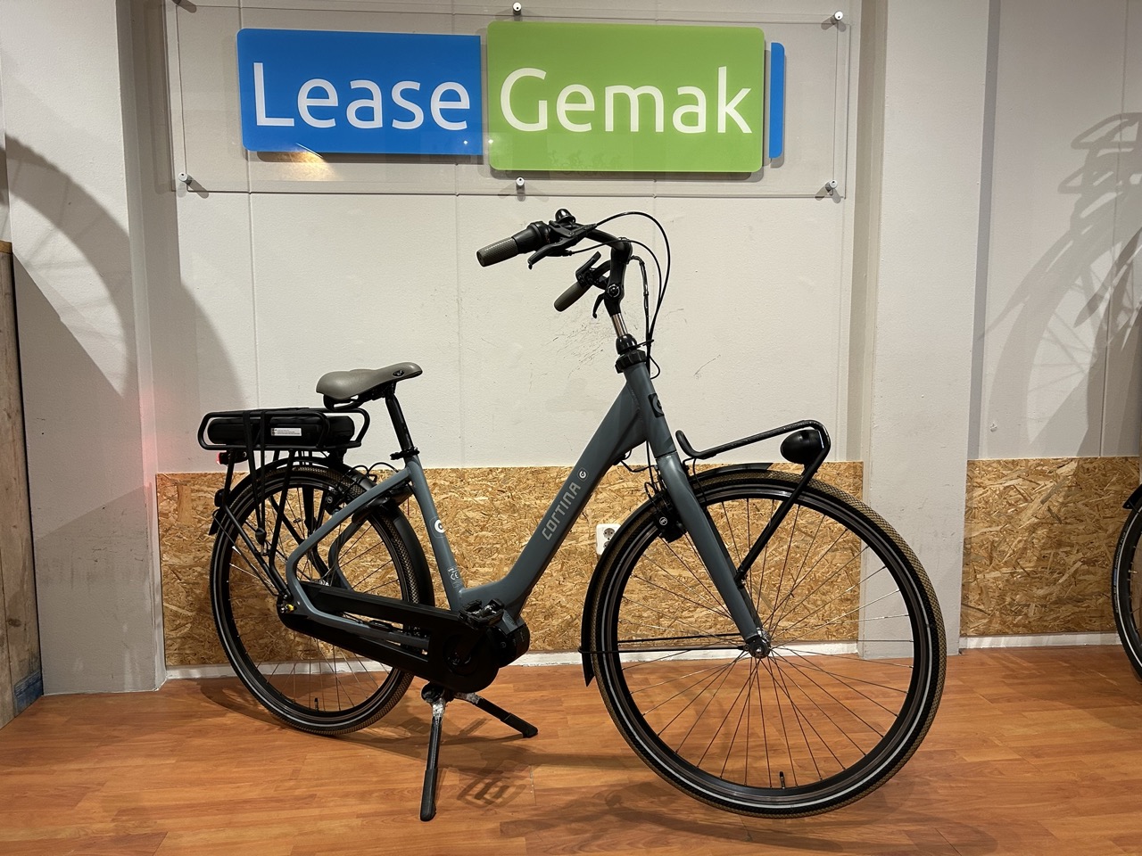 93: Cortina E-Common