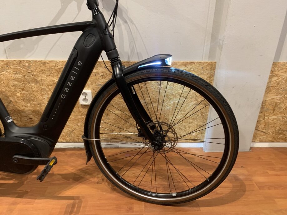 25: Gazelle Grenoble C8 GPS