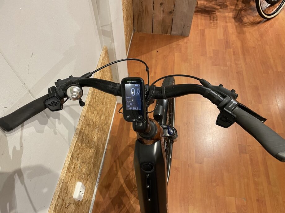 22: Merida E-Spresso City 700
