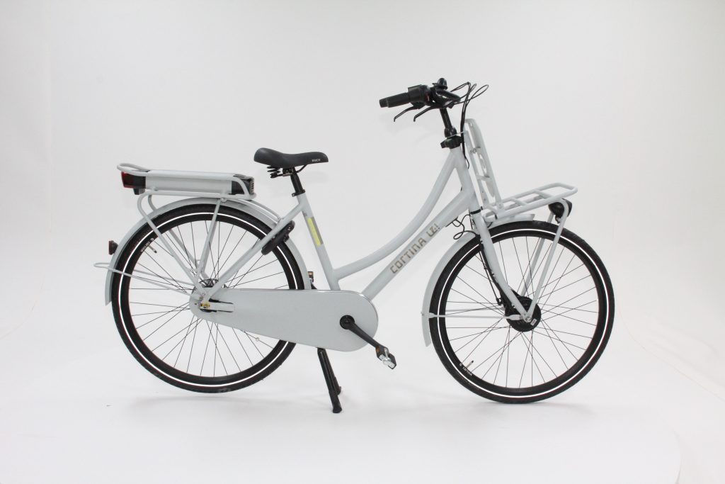 36: Cortina E-U4 Solid