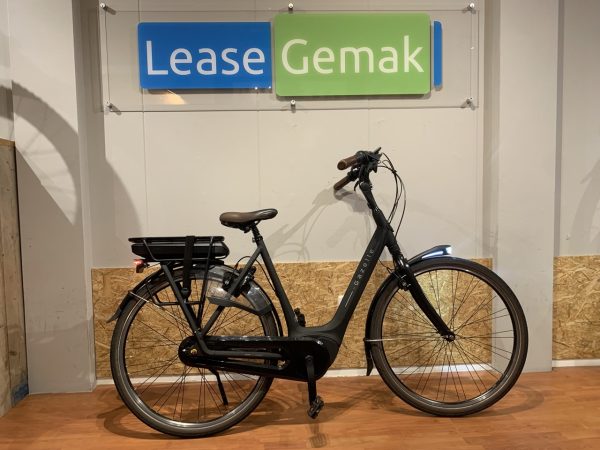 63: Gazelle Orange C8