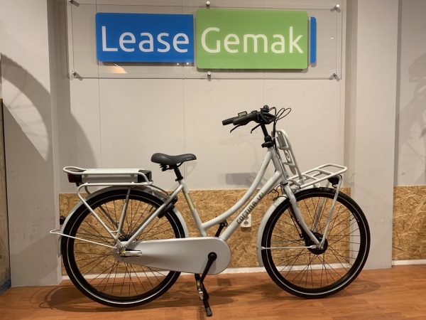 36: Cortina E-U4 Solid