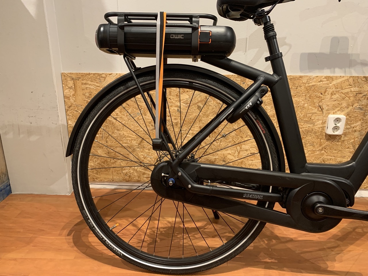 62: QWIC Premium MN7D