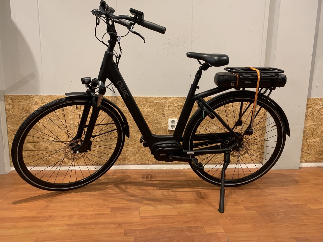 62: QWIC Premium MN7D