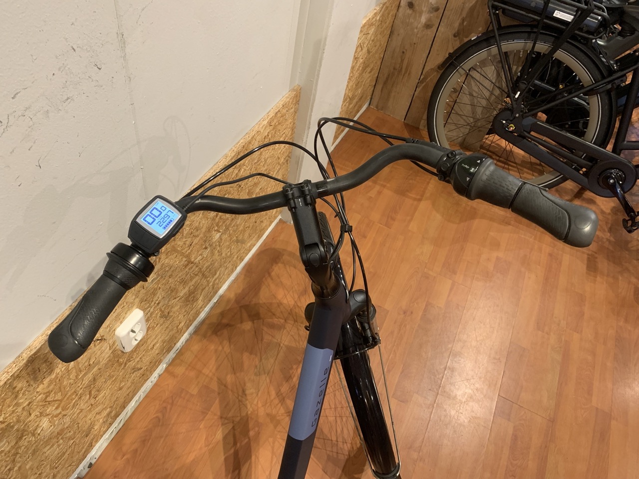 22: Gazelle Paris C7