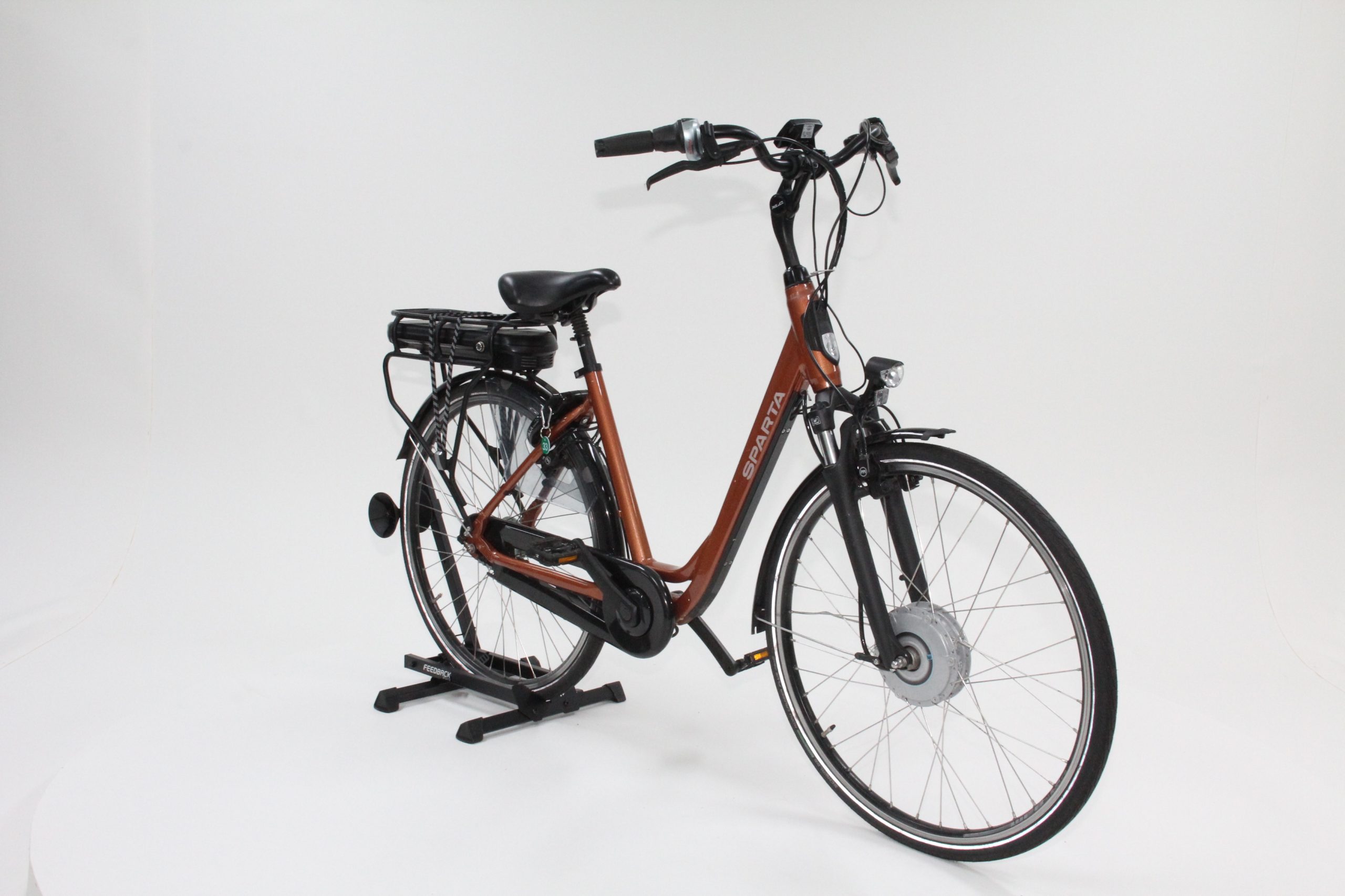 33: Sparta A-lane Energy F8E