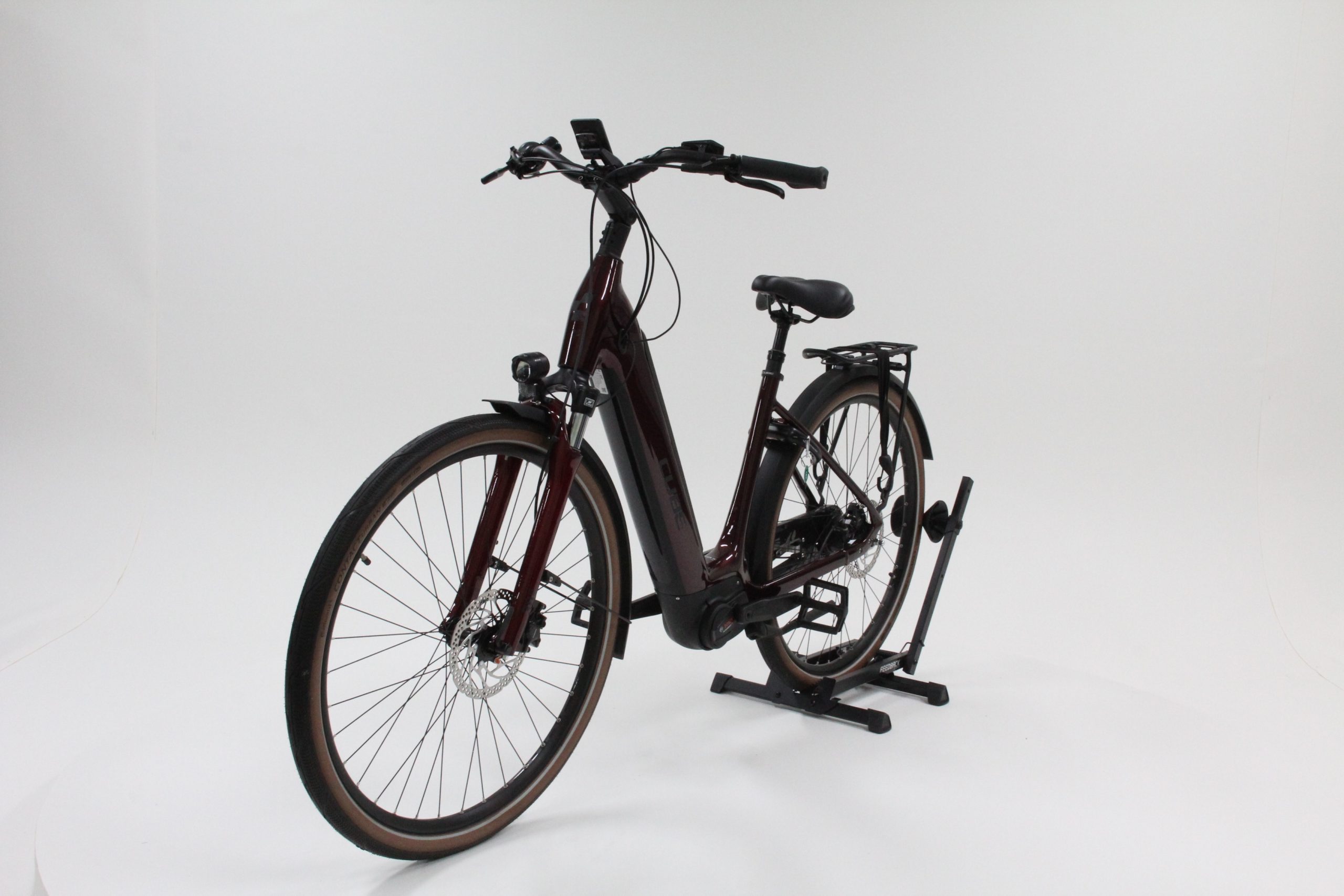 06: Cube Supreme Hybrid Pro