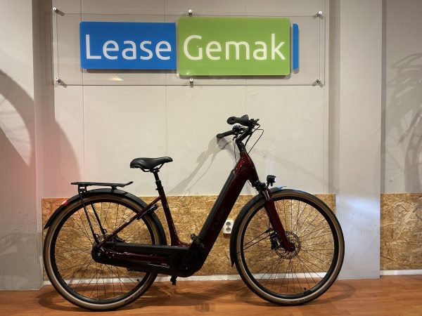 06: Cube Supreme Hybrid Pro