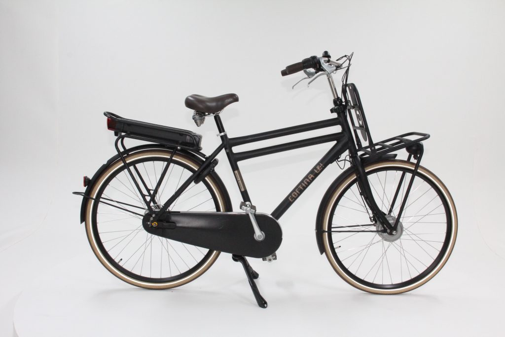 42: Cortina E-U4 Transport