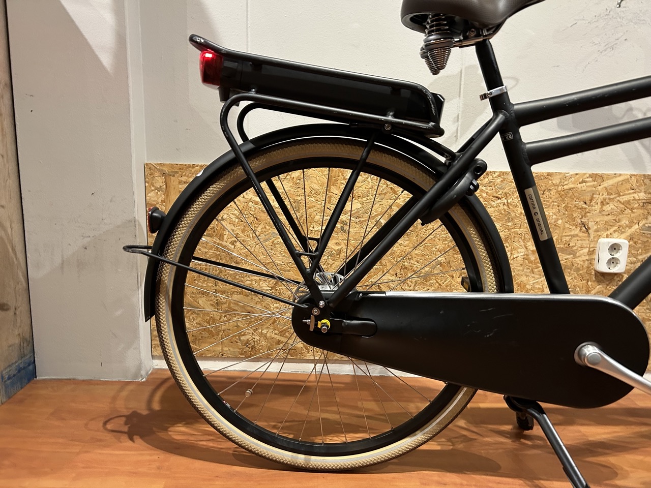 42: Cortina E-U4 Transport