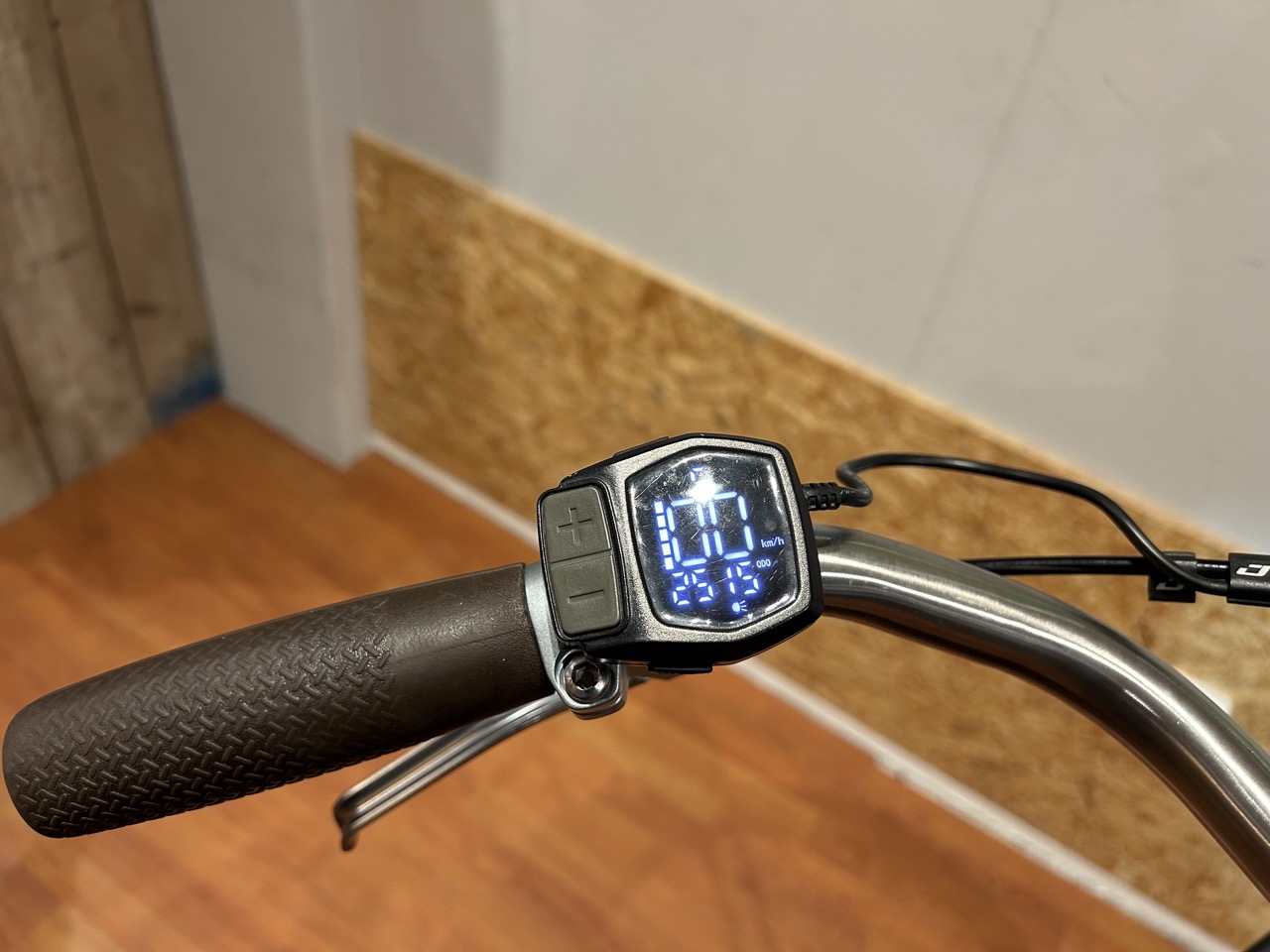 42: Cortina E-U4 Transport