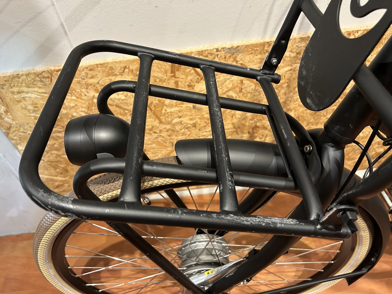 42: Cortina E-U4 Transport