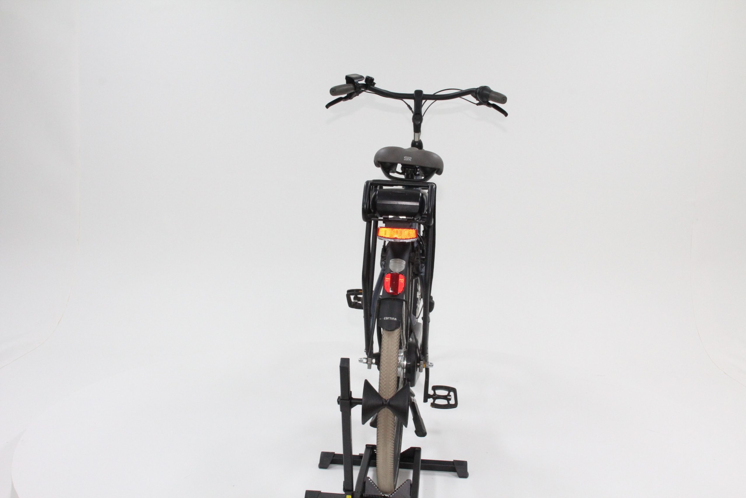 118: Cortina E-common